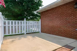 205 Greenbriar Ln, Dalton, OH 44618 - Photo 3