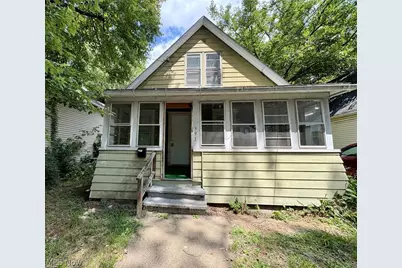 391 E Voris Street, Akron, OH 44311 - Photo 1