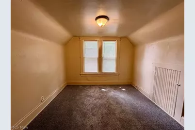 391 E Voris Street, Akron, OH 44311 - Photo 13