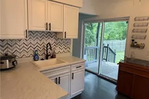 675 Oxford Ave, Akron, OH 44310 - Photo 3
