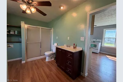 296 W Pennsylvania Avenue, Sebring, OH 44672 - Photo 17