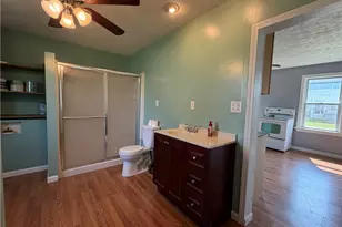 296 W Pennsylvania Ave, Sebring, OH 44672 - Photo 17