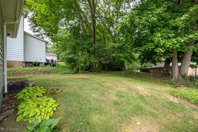 310 Sharp Street, Ashland, OH 44805 - Photo 3
