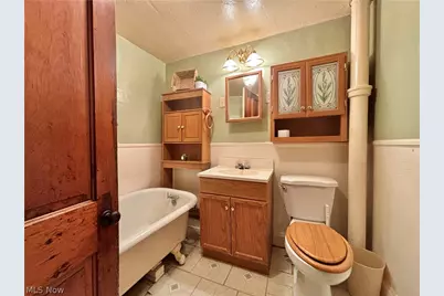 450 Buffalo Street, Conneaut, OH 44030 - Photo 17