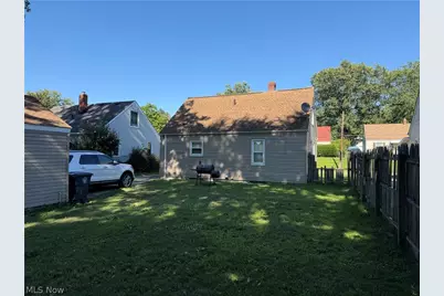 866 Chinook Avenue, Akron, OH 44305 - Photo 11