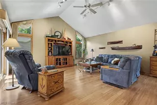 40 W Maple Dr, Seville, OH 44273 - Photo 7