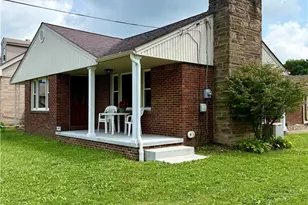 701 Coitsville Rd, Campbell, OH 44405 - Photo 3