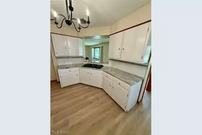 701 Coitsville Road, Campbell, OH 44405 - Photo 7
