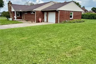 701 Coitsville Rd, Campbell, OH 44405 - Photo 5