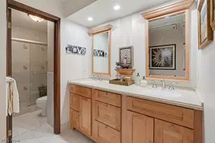 944 Trimble Pl, Sagamore Hills, OH 44067 - Photo 27