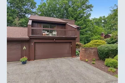 944 Trimble Place, Sagamore Hills, OH 44067 - Photo 1