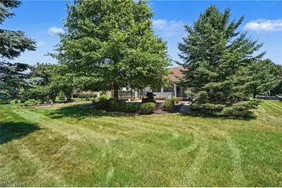 11547 Grand Valley Drive NW, Uniontown, OH 44685 - Photo 41