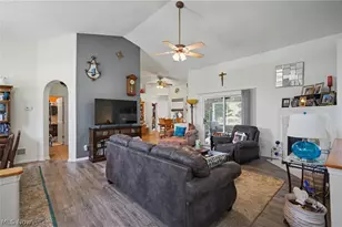 11547 Grand Valley Dr NW, Uniontown, OH 44685 - Photo 17
