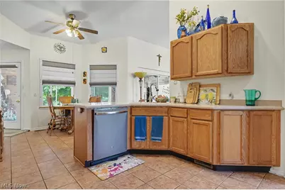 11547 Grand Valley Drive NW, Uniontown, OH 44685 - Photo 19