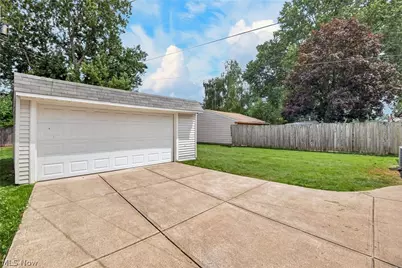 6907 Greenleaf Avenue, Loveland, OH 44130 - Photo 37