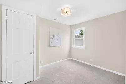 6907 Greenleaf Avenue, Loveland, OH 44130 - Photo 19