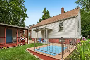 394 E Park Ave, Barberton, OH 44203 - Photo 35