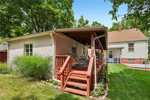 394 E Park Ave, Barberton, OH 44203 - Photo 37