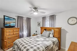 394 E Park Ave, Barberton, OH 44203 - Photo 13