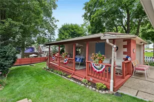 394 E Park Ave, Barberton, OH 44203 - Photo 3