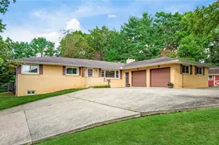 2620 E Newman St, Zanesville, OH 43701 - Photo 1