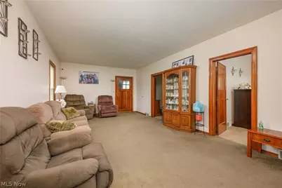 2984 Massillon Road, Akron, OH 44312 - Photo 7