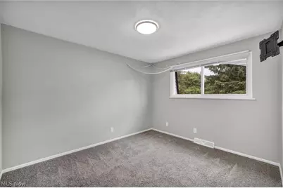 2555 Shakespeare Lane, Avon, OH 44011 - Photo 27