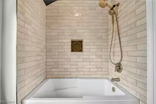 3678 Lynnfield Rd, Huber Heights, OH 44122 - Photo 25