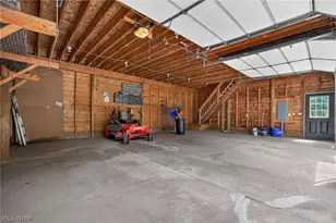 348 Tony Dr, Conneaut, OH 44030 - Photo 37
