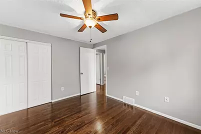 4221 Princess Anne Court, Lorain, OH 44052 - Photo 29