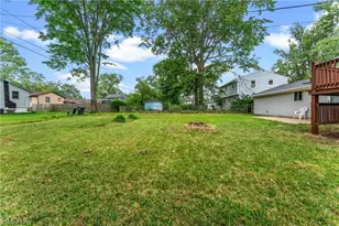 4221 Princess Anne Ct, Lorain, OH 44052 - Photo 7