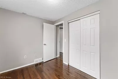 4221 Princess Anne Court, Lorain, OH 44052 - Photo 27