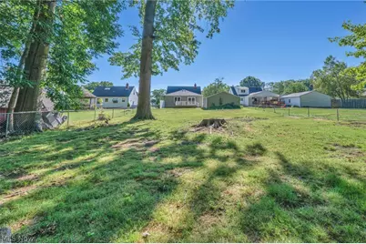 5234 Karen Isle Drive, Willoughby, OH 44094 - Photo 5