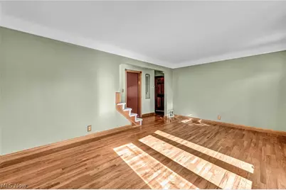 5234 Karen Isle Drive, Willoughby, OH 44094 - Photo 9