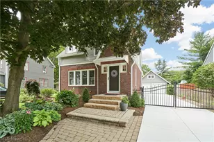 2045 Lorena Ave, Akron, OH 44313 - Photo 1