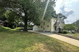 1628 17th St NW, Canton, OH 44703 - Photo 3