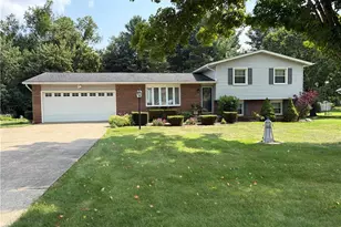 11280 Braddock St NW, Canal Fulton, OH 44614 - Photo 1