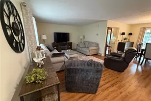 11280 Braddock St NW, Canal Fulton, OH 44614 - Photo 3