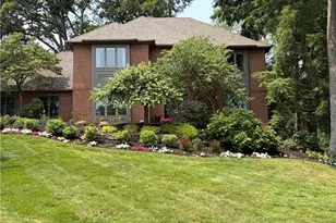 4063 Dunoon Cir NW, Canton, OH 44718 - Photo 1