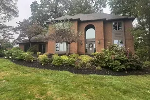 4063 Dunoon Cir NW, Canton, OH 44718 - Photo 3
