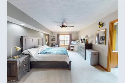 2450 Fairchild Circle NW, Uniontown, OH 44685 - Photo 21