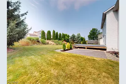 2450 Fairchild Circle NW, Uniontown, OH 44685 - Photo 43