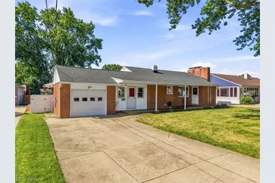 820 Harmon Street SW, North Canton, OH 44720 - Photo 3
