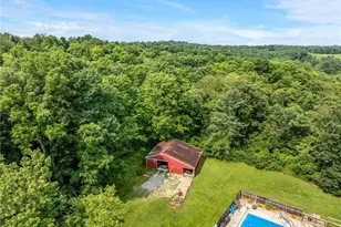66073 Wolfs Den, Cambridge, OH 43725 - Photo 17