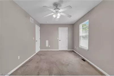 1505 W 19th Street, Lorain, OH 44052 - Photo 11