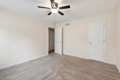 3517 E Prescott Circle, Cuyahoga Falls, OH 44223 - Photo 21