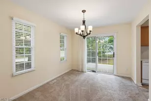3517 E Prescott Cir, Cuyahoga Falls, OH 44223 - Photo 9