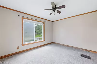 20954 Lake Park Boulevard, Alliance, OH 44601 - Photo 33