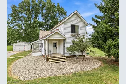 20954 Lake Park Boulevard, Alliance, OH 44601 - Photo 1