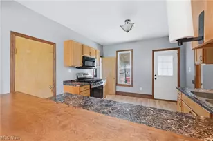 20954 Lake Park Blvd, Alliance, OH 44601 - Photo 7
